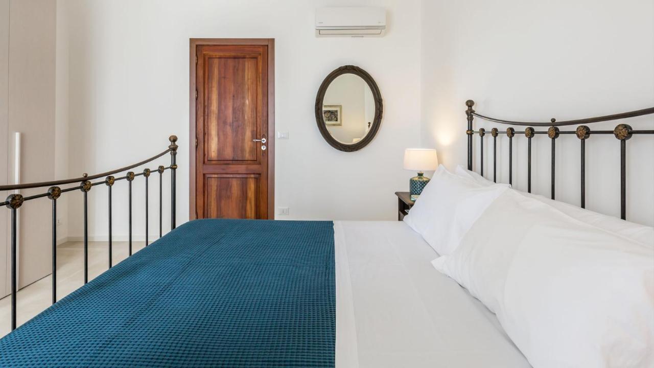 La Matrangela Charme Apartments Taormina Luaran gambar